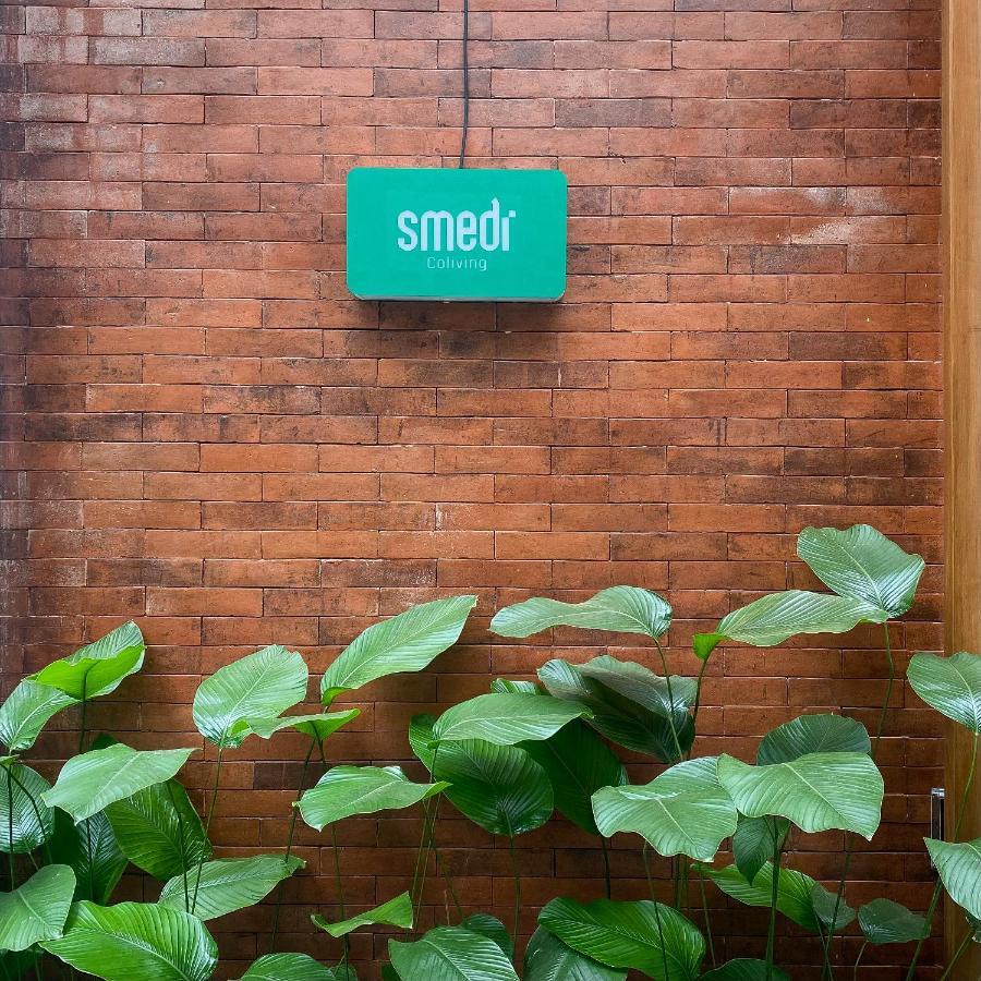 Smedi Coliving Hotell Yogyakarta Eksteriør bilde