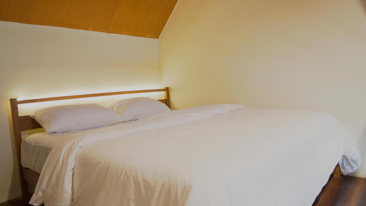 Smedi Coliving Hotell Yogyakarta Eksteriør bilde